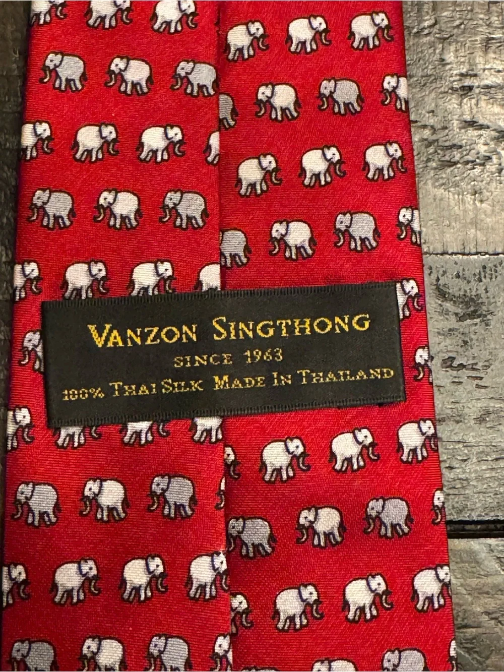 Vanzon Singthong vanzon singthong
